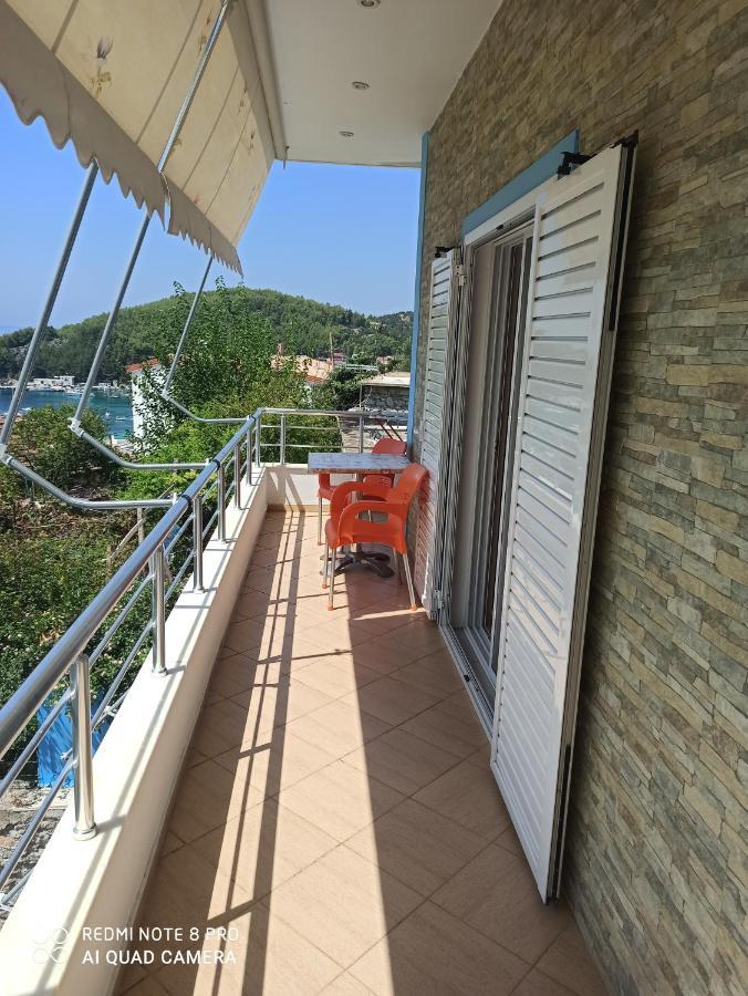 Hotel Bella Vista Himarë Exterior foto