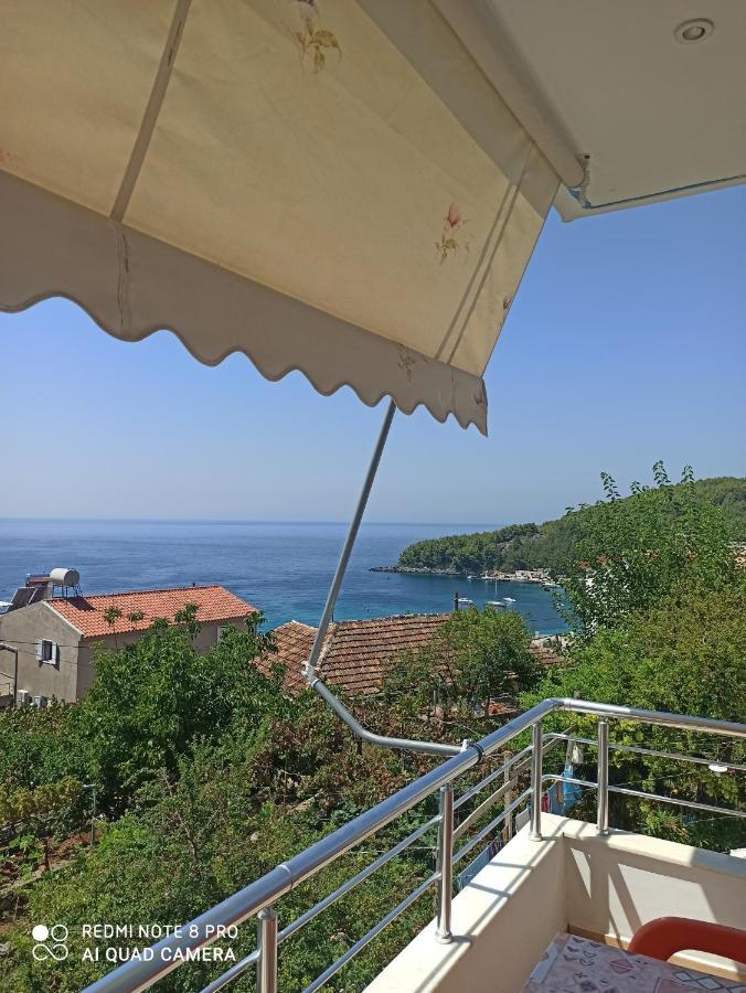 Hotel Bella Vista Himarë Exterior foto
