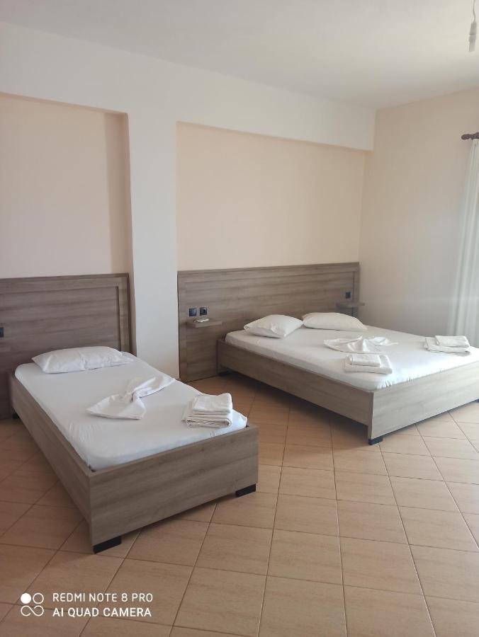 Hotel Bella Vista Himarë Exterior foto