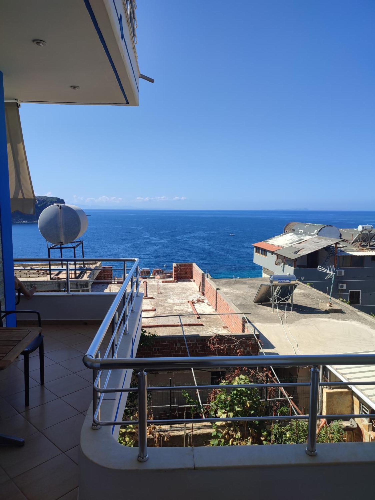 Hotel Bella Vista Himarë Exterior foto