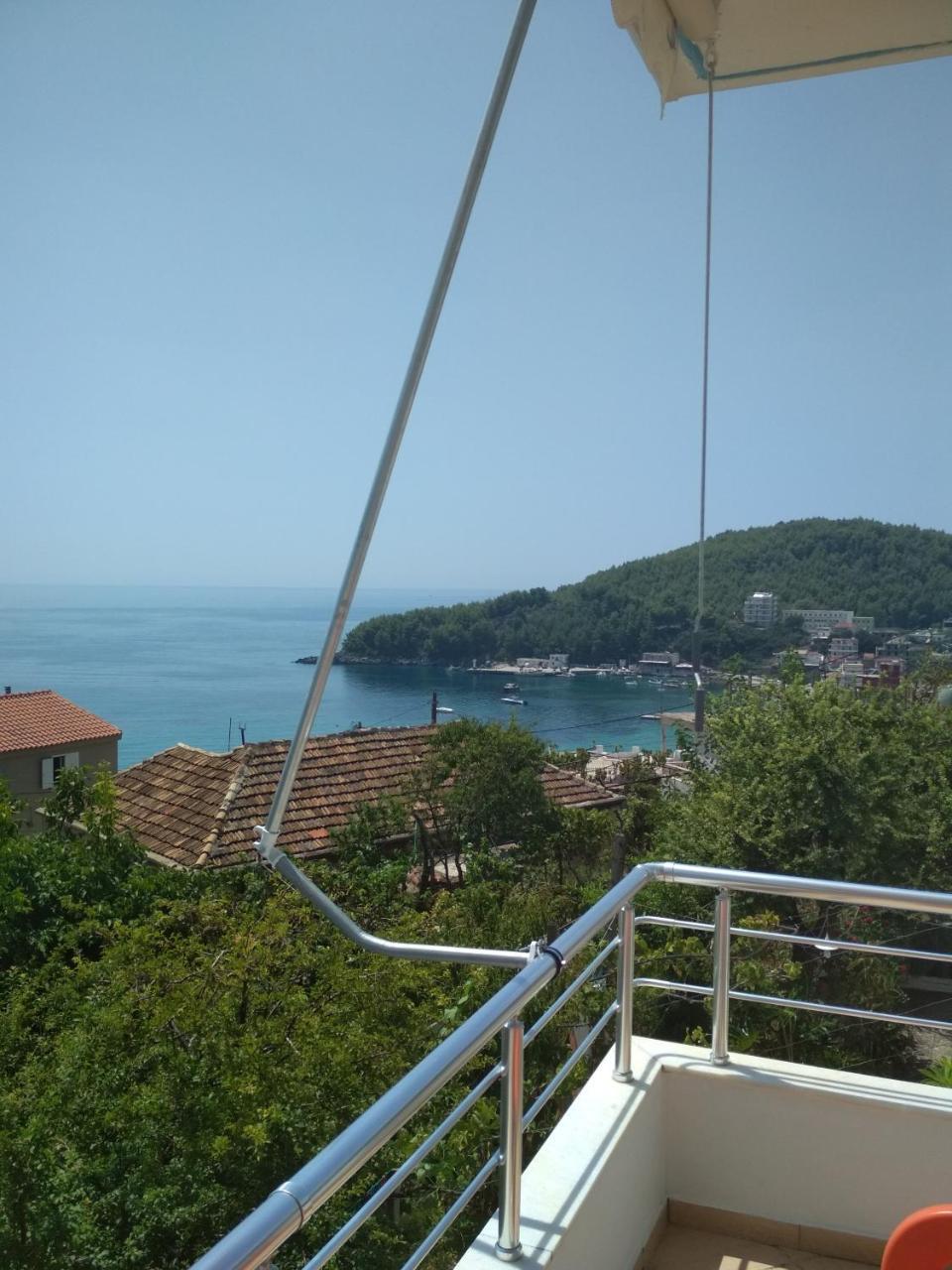 Hotel Bella Vista Himarë Exterior foto